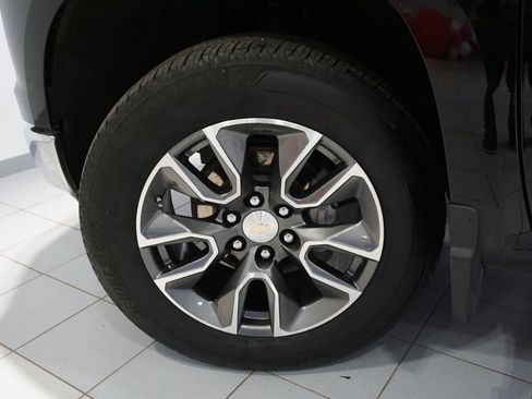 Certified 2024 Chevrolet Silverado 1500 LT image 29