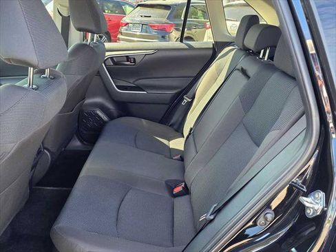 Used 2025 Toyota RAV4 LE AWD/4WD image 16