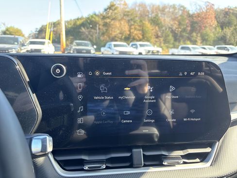 New 2026 Chevrolet Equinox LT w/ Convenience Package II image 19