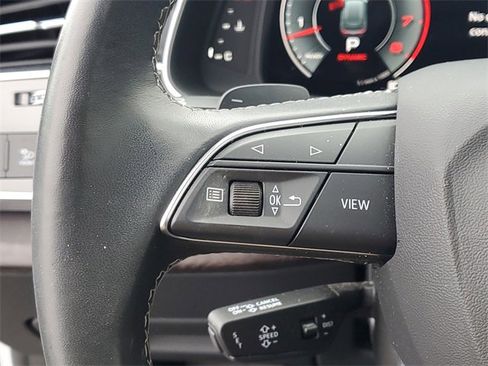 Used 2023 Audi Q8 Premium Plus image 15