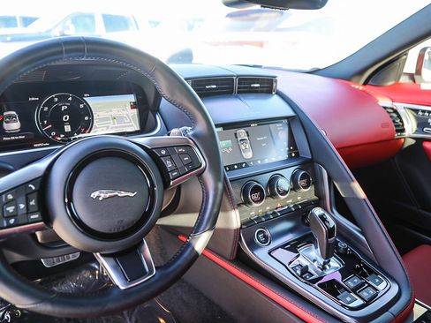 Used 2024 Jaguar F-TYPE R-Dynamic image 12