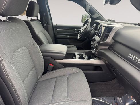 Used 2021 RAM 1500 Big Horn AWD/4WD image 15