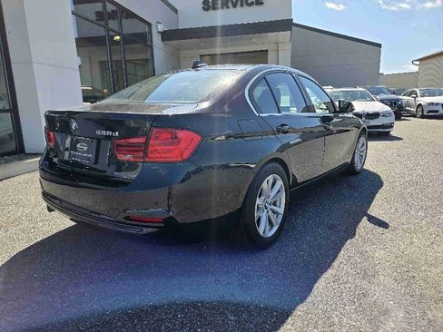 Used 2018 BMW 328d Sedan w/ Convenience Package image 3