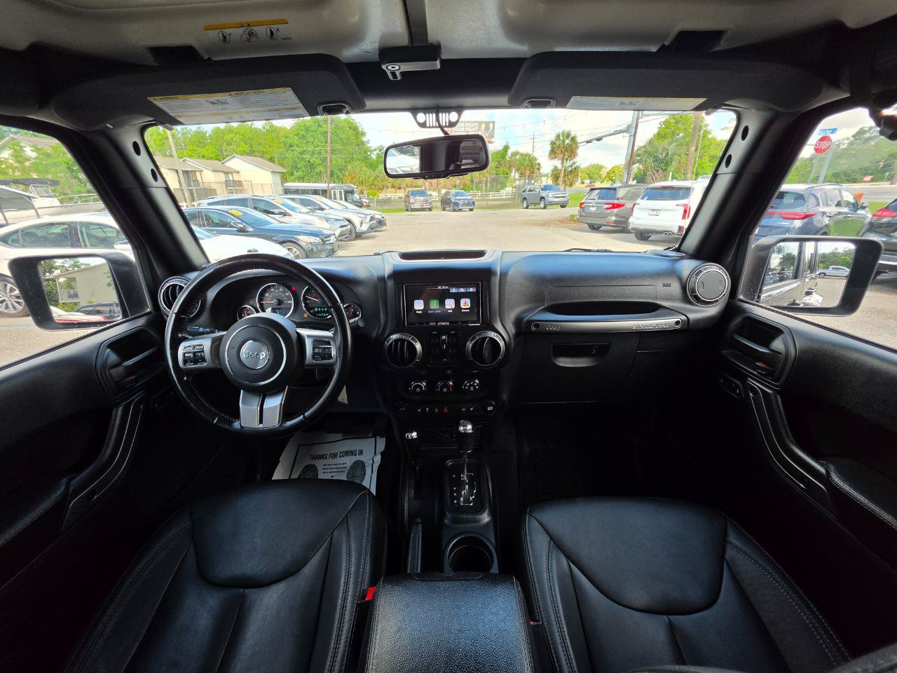 Used 2018 Jeep Wrangler Unlimited Sahara AWD/4WD image 9