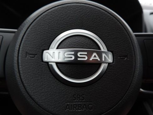 Certified 2023 Nissan Rogue S image 25