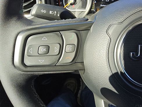 New 2026 Jeep Gladiator Sport S image 26