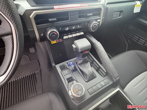 New 2026 Toyota Tacoma TRD Off-Road AWD/4WD image 22