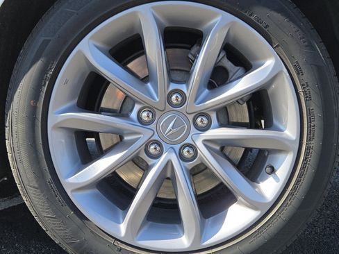 Used 2022 Acura TLX image 11