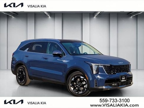New 2026 Kia Sorento S image 1