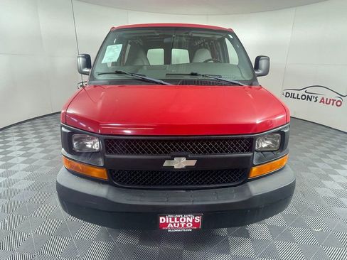 Used 2009 Chevrolet Express 1500 RWD image 12