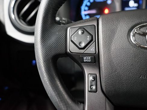 Certified 2022 Toyota Tacoma TRD Sport image 15