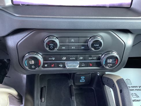 New 2025 Ford Bronco Badlands image 20