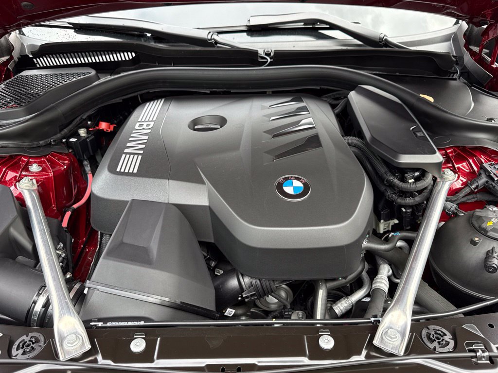 Used 2026 BMW 530i w/ M Sport Package RWD image 34