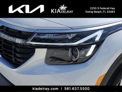 New 2026 Kia Seltos EX FWD image 6