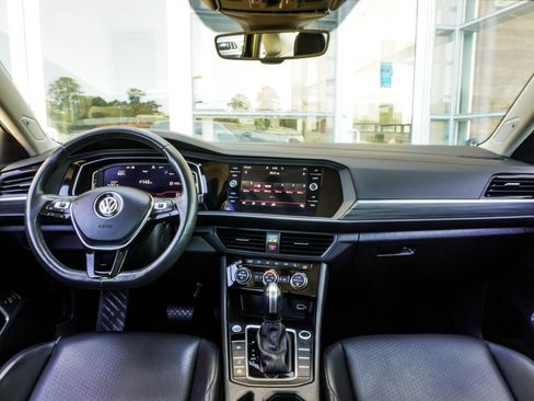 Used 2020 Volkswagen Jetta SEL FWD image 5