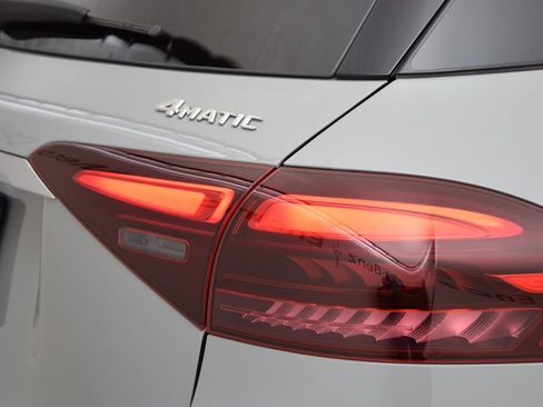 Used 2024 Mercedes-Benz GLE 580 4MATIC image 14