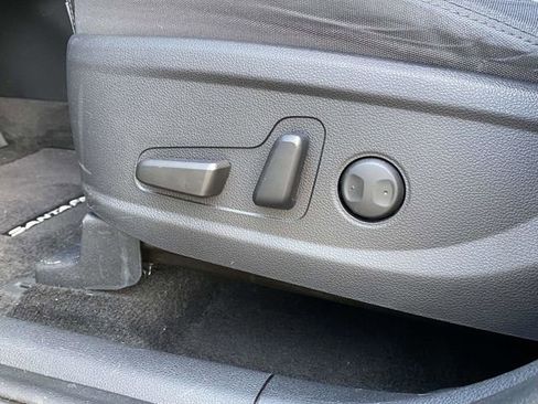 Used 2020 Hyundai Santa Fe SEL image 17