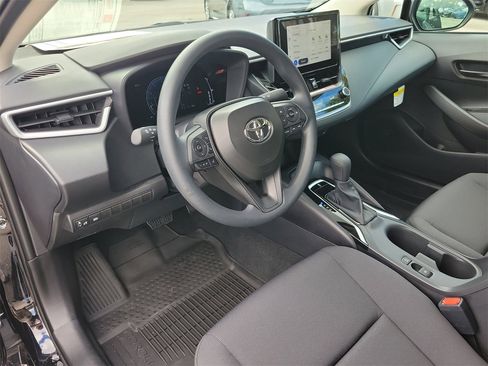 Used 2026 Toyota Corolla LE image 15