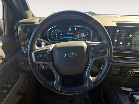 Used 2022 Chevrolet Silverado 1500 ZR2 image 12