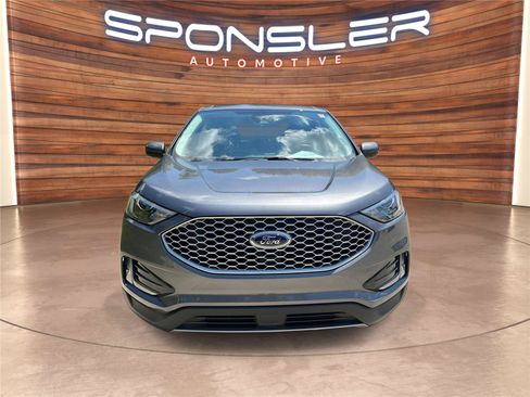 Used 2024 Ford Edge SEL w/ Convenience Package AWD/4WD image 10