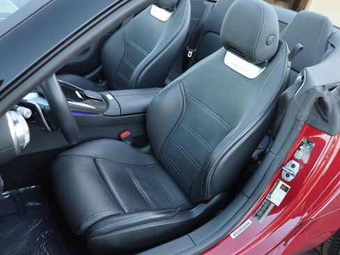 Used 2022 Mercedes-Benz SL 63 AMG 4MATIC image 26