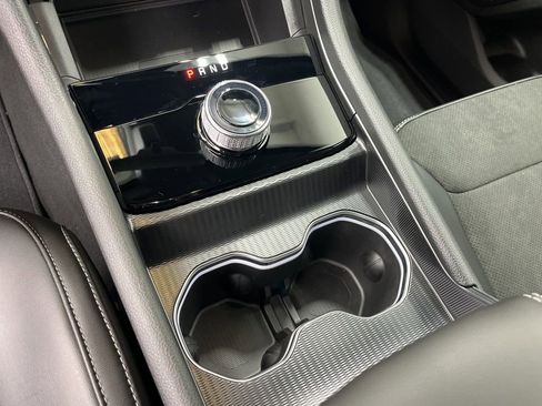 New 2025 Jeep Grand Cherokee 4WD image 18