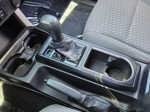 Used 2021 Toyota Tacoma SR w/ SR Convenience Package RWD image 25