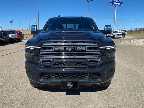 New 2026 RAM 2500 Laramie w/ Sport Appearance Package AWD/4WD image 20