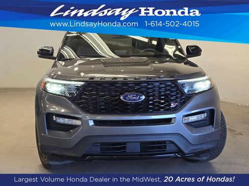 Used 2023 Ford Explorer ST w/ Equipment Group 401A AWD/4WD image 2