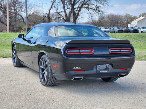 Used 2022 Dodge Challenger SXT w/ Blacktop Package image 3