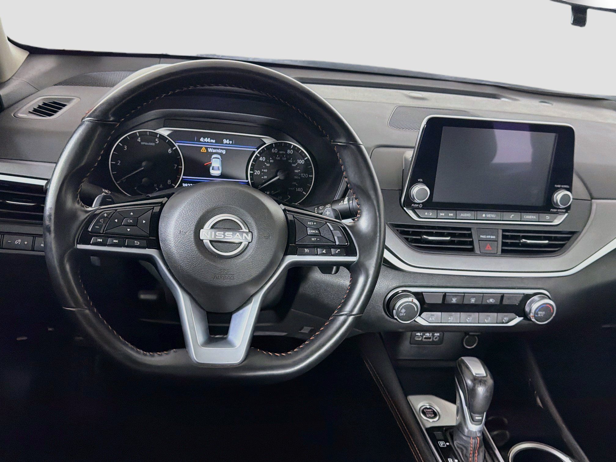 Used 2025 Nissan Altima 2.5 SR FWD image 17