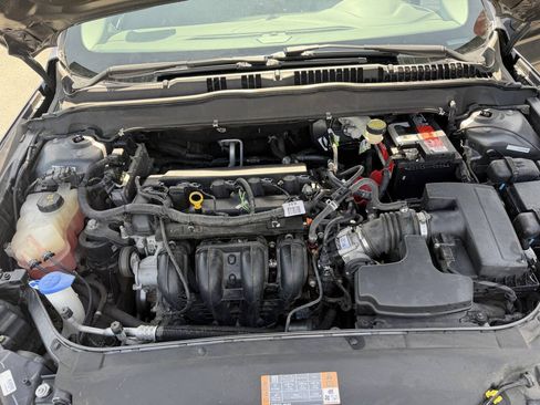 Used 2016 Ford Fusion S FWD image 16