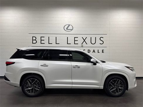 New 2026 Lexus TX 350 AWD image 2