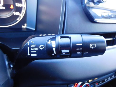 Used 2024 Mitsubishi Outlander SEL image 20