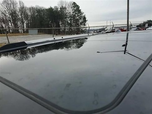 Used 2025 Ford Expedition Platinum image 8