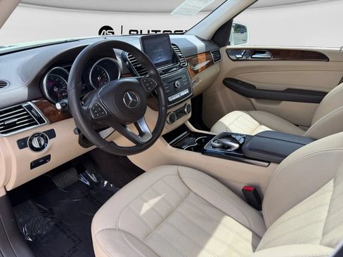 Used 2019 Mercedes-Benz GLS 450 4MATIC image 15