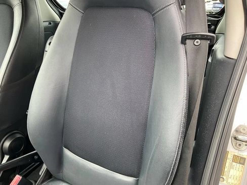 Used 2013 smart fortwo passion RWD image 13