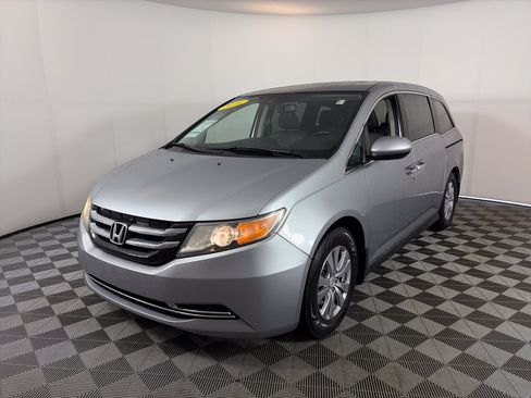 Used 2016 Honda Odyssey EX-L image 2