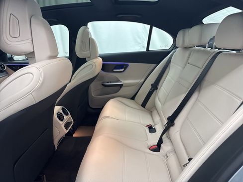 Used 2025 Mercedes-Benz C 300 Sedan image 20