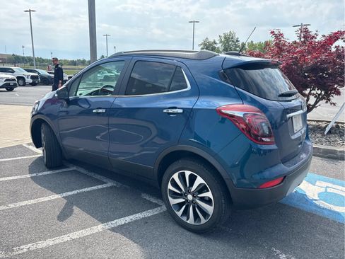 Used 2019 Buick Encore Essence AWD/4WD image 5