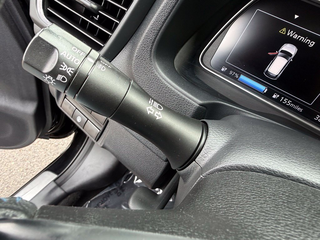 Used 2020 Nissan Leaf SV w/ Protection Package FWD image 24