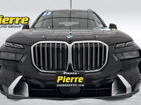Used 2023 BMW X7 xDrive40i AWD/4WD image 13