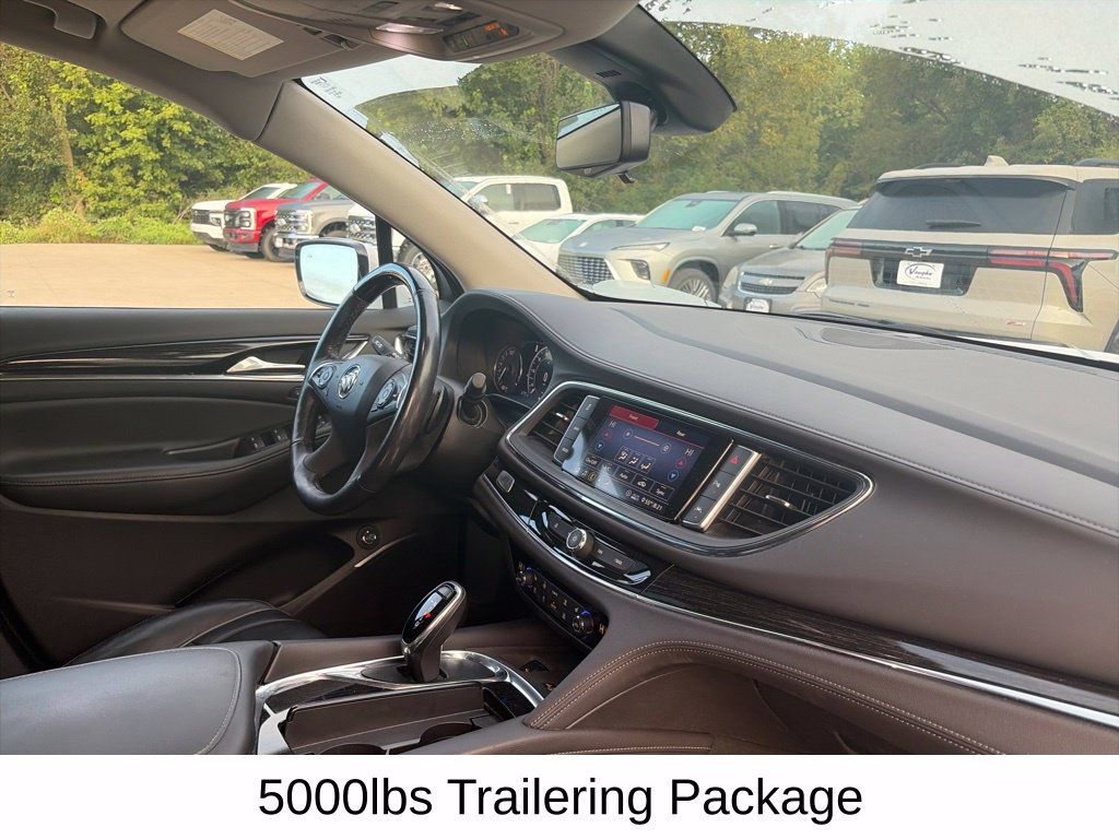 Used 2021 Buick Enclave Avenir w/ Avenir Technology Package AWD/4WD image 16