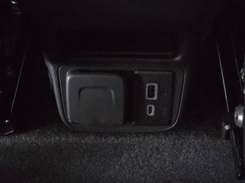 Certified 2026 Chevrolet TrailBlazer LT w/ Convenience Package FWD image 16