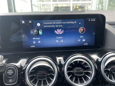 Used 2025 Mercedes-Benz GLA 250 image 24