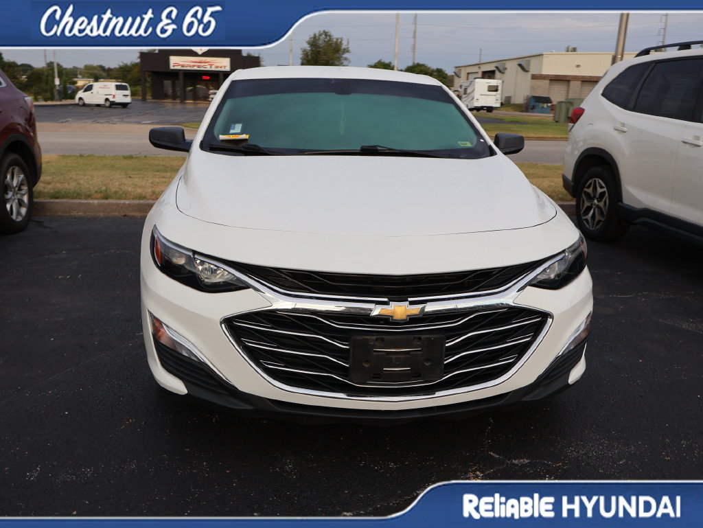 Used 2020 Chevrolet Malibu LS FWD image 5