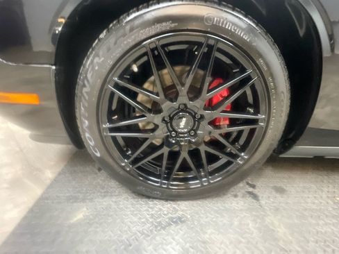 Used 2009 Dodge Challenger SRT8 RWD image 36