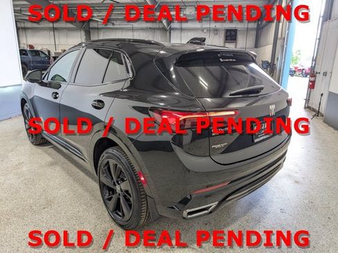 Used 2024 Buick Envision Sport Touring AWD/4WD image 4