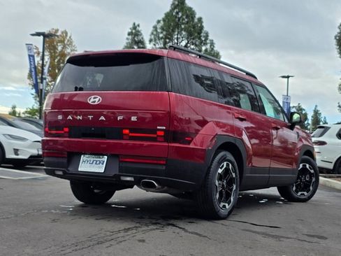 Used 2025 Hyundai Santa Fe SEL image 5