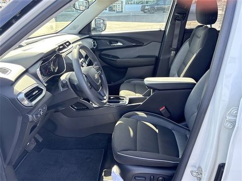 Certified 2023 Chevrolet TrailBlazer LT image 18